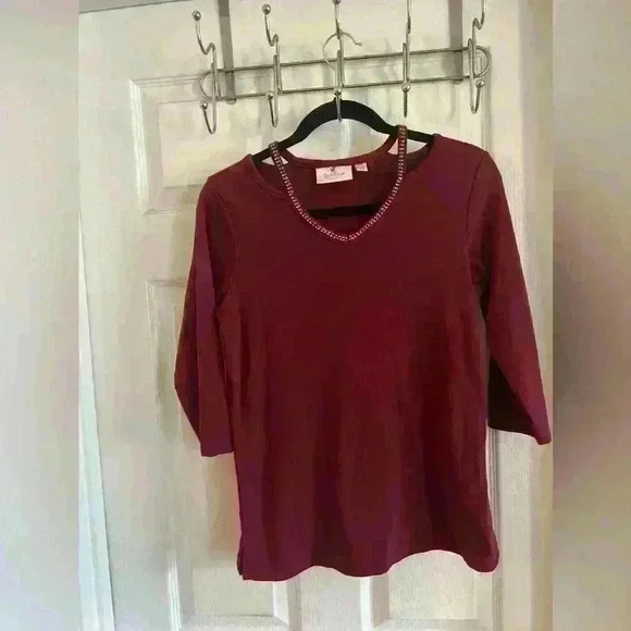 Quacker Factory Blouse XXS Burgundy Rhinestone Neckline Casual 100% Cotton - Picture 4 of 10